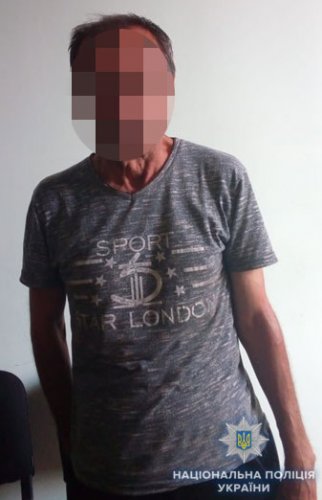 Одесская область: Полиция поймала расхитителя могил Одесская область: Полиция поймала расхитителя могил