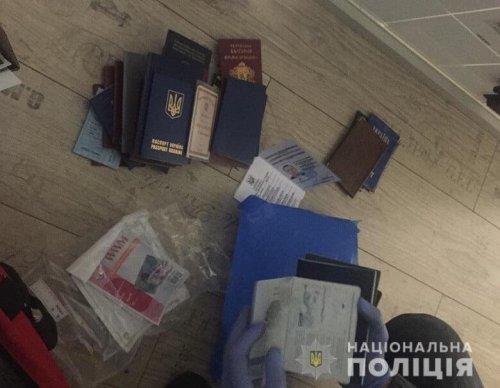 Киевлянин массово подделывал паспорта, удостоверения и водительские права 