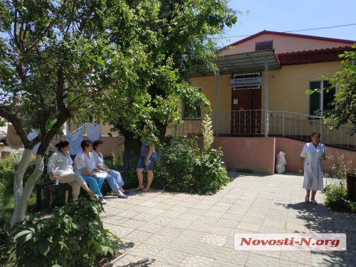 В Николаеве «заминировали» все больницы города В Николаеве «заминировали» все больницы города