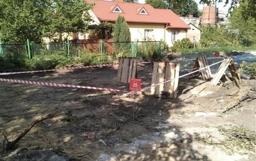 Во Львове эвакуировали школу из-за боевого снаряда Во Львове эвакуировали школу из-за боевого снаряда