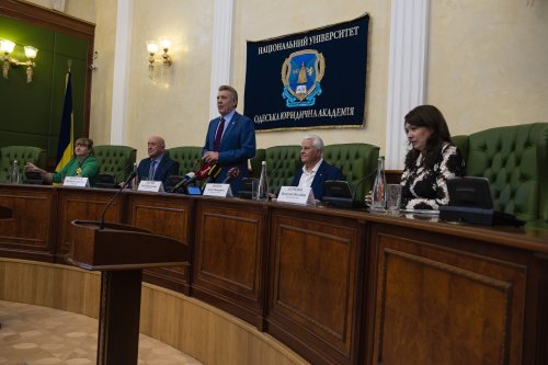 ������ ��������� ����������� ������� ���� �������� �������� Honoris causa �������� ����������