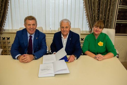 ������ ��������� ����������� ������� ���� �������� �������� Honoris causa �������� ����������