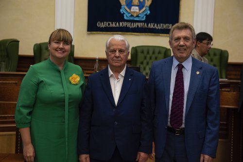 ������ ��������� ����������� ������� ���� �������� �������� Honoris causa �������� ����������