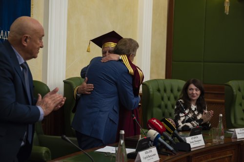 ������ ��������� ����������� ������� ���� �������� �������� Honoris causa �������� ����������