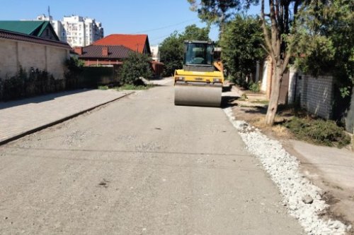 В Киевском районе Одессы ремонтируют 2-й Китобойный переулок В Киевском районе Одессы ремонтируют 2-й Китобойный переулок