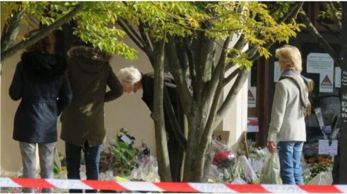 Во Франции 13-летняя школьница призналась, что оболгала учителя, которого после этого обезглавили Во Франции 13-летняя школьница призналась, что оболгала учителя, которого после этого обезглавили