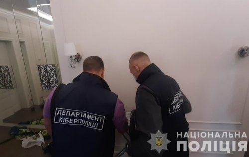 В Киевской области правоохранители разоблачили банду вымогателей