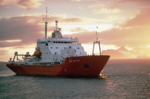 � ������ �������� ������-����������������� �������