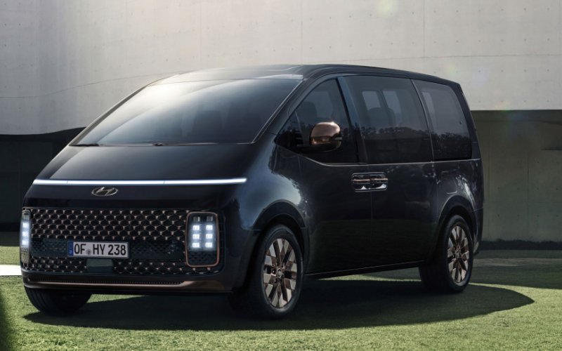 ���������� ��������� Hyundai Staria ��� ��������� �� ������������� �볺�����