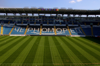 � ������ ������� ���� ����� ������� � ������������